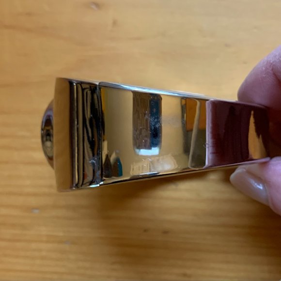 Faux Silver Bracelet with Bevelled Black Stone - Picture 8 of 13